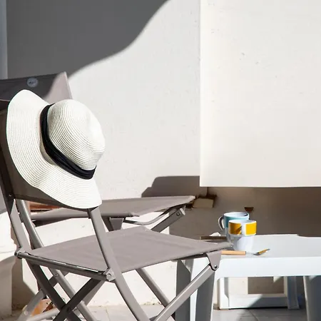 2-br Seafront In Appartamento