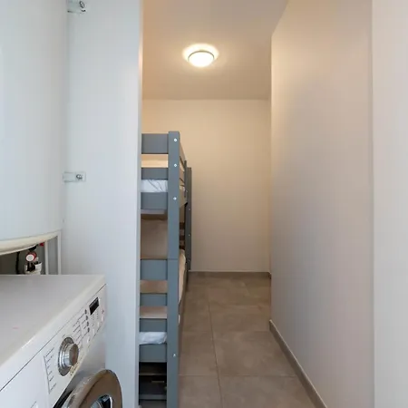 2-br Seafront In Appartement *