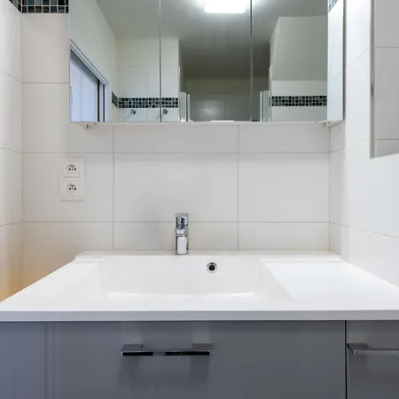 2-br Seafront In * Cannes
