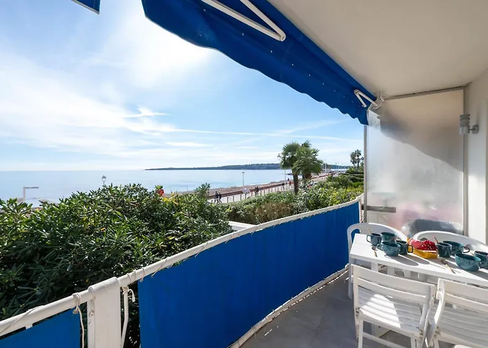 Appartement 2-br Seafront In Cannes