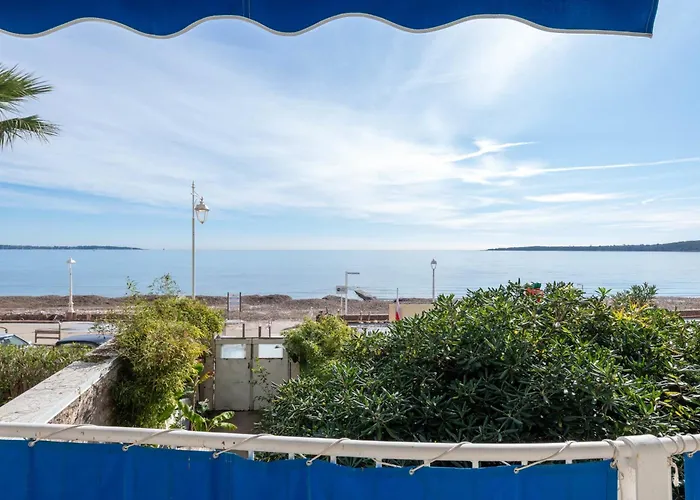 2-br Seafront In * Cannes