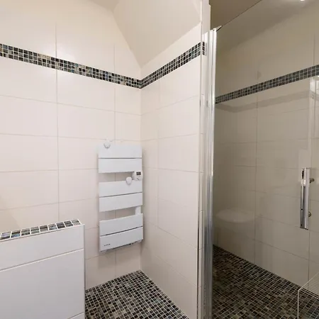 Appartement 2-br Seafront In